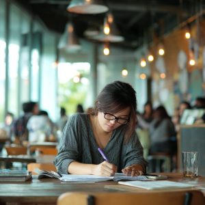 การเขียน Business Essay ให้ถูกหลักวิชาการและน่าสนใจ